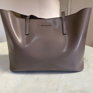 Michael Kors Tote